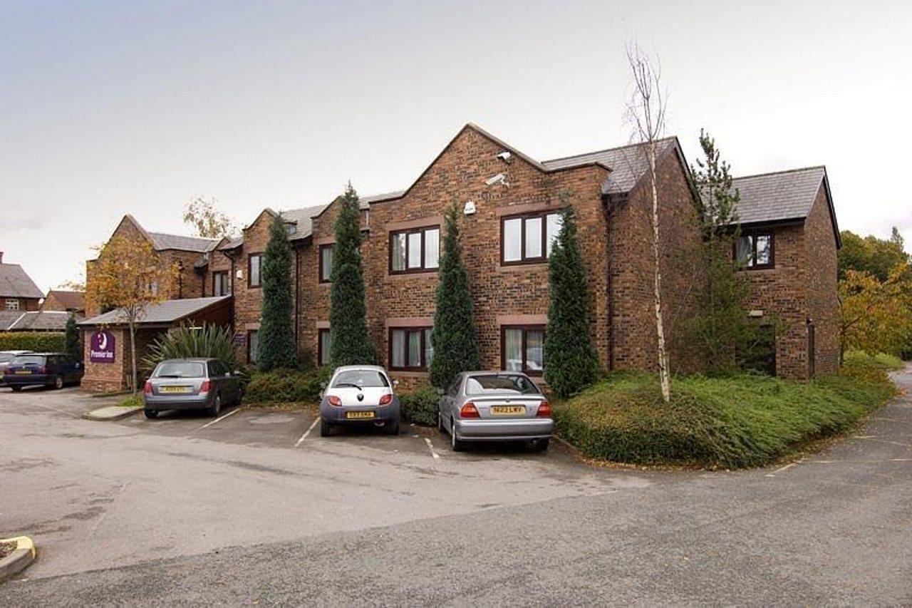 Premier Inn Warrington South Екстериор снимка